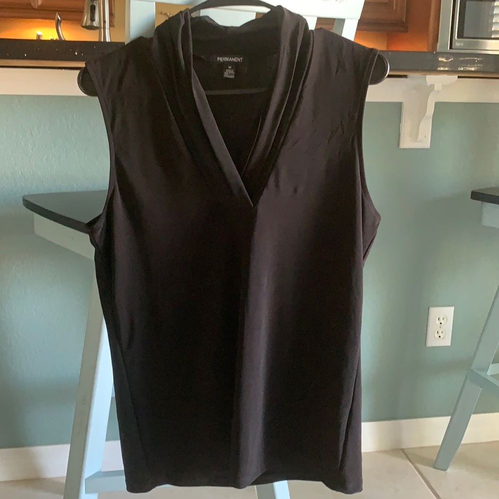 Women’s dress top
